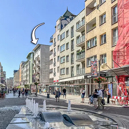 Niceone Number 1 - W Samym Centrum! Widok Na Deptak, Ac Lejlighed